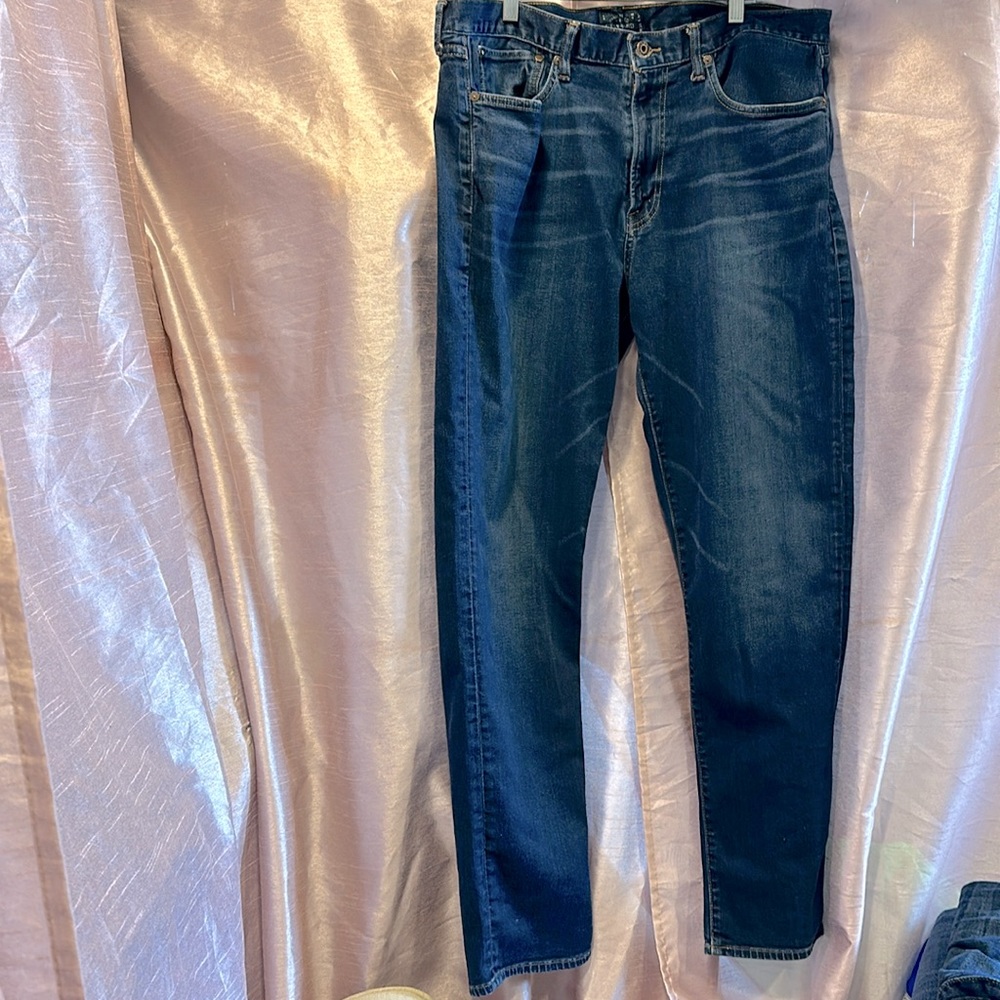 Lucky Brand 121 Heritage slim